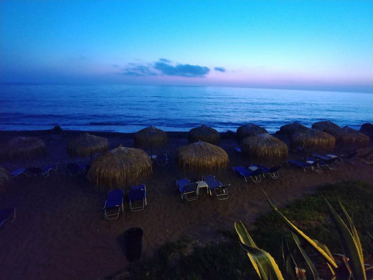 Willa Petromanos, A Unique Place With Dreamy Sunsets! Xirokambos  Zewnętrze zdjęcie